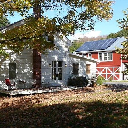 The Farmhouse Suite At Barn & Bike Red Hook Eksteriør billede